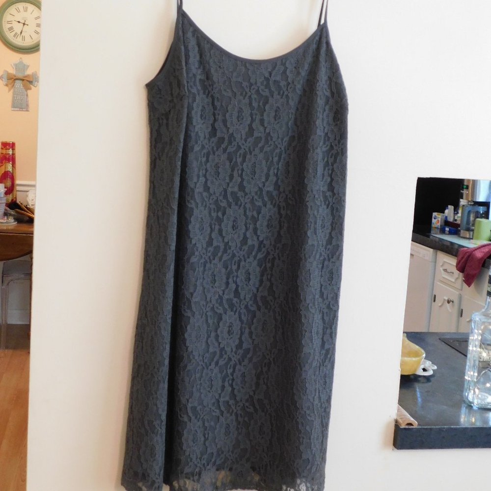 Gather & Gown - Grey - Size 8 - Lined - Dress